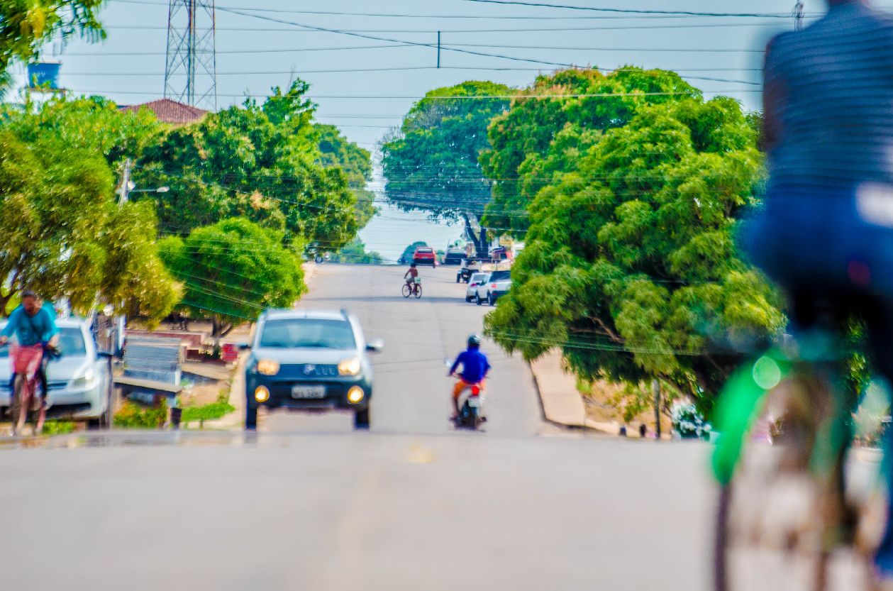A obra orçada em R$ 38 milhões contempla ruas importantes da cidade