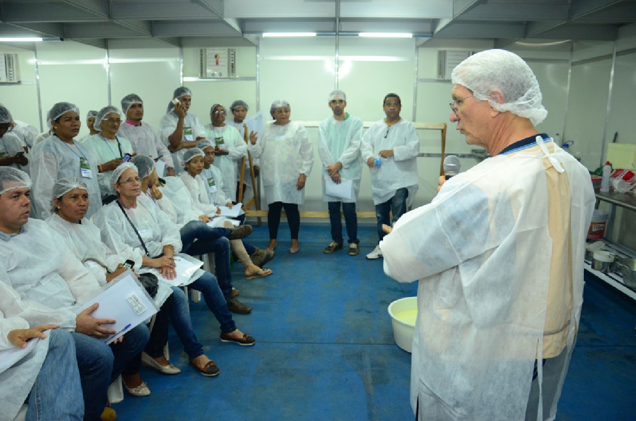 O objetivo das oficinas é qualificar os pequenos produtores e mostrar a eles o potencial daquilo que produzem