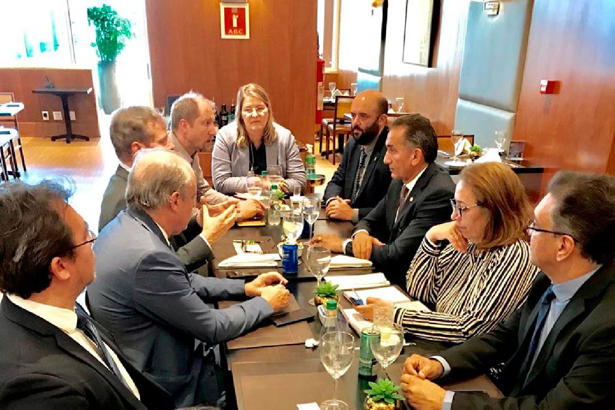 Reunião aconteceu em Brasília, nesta sexta