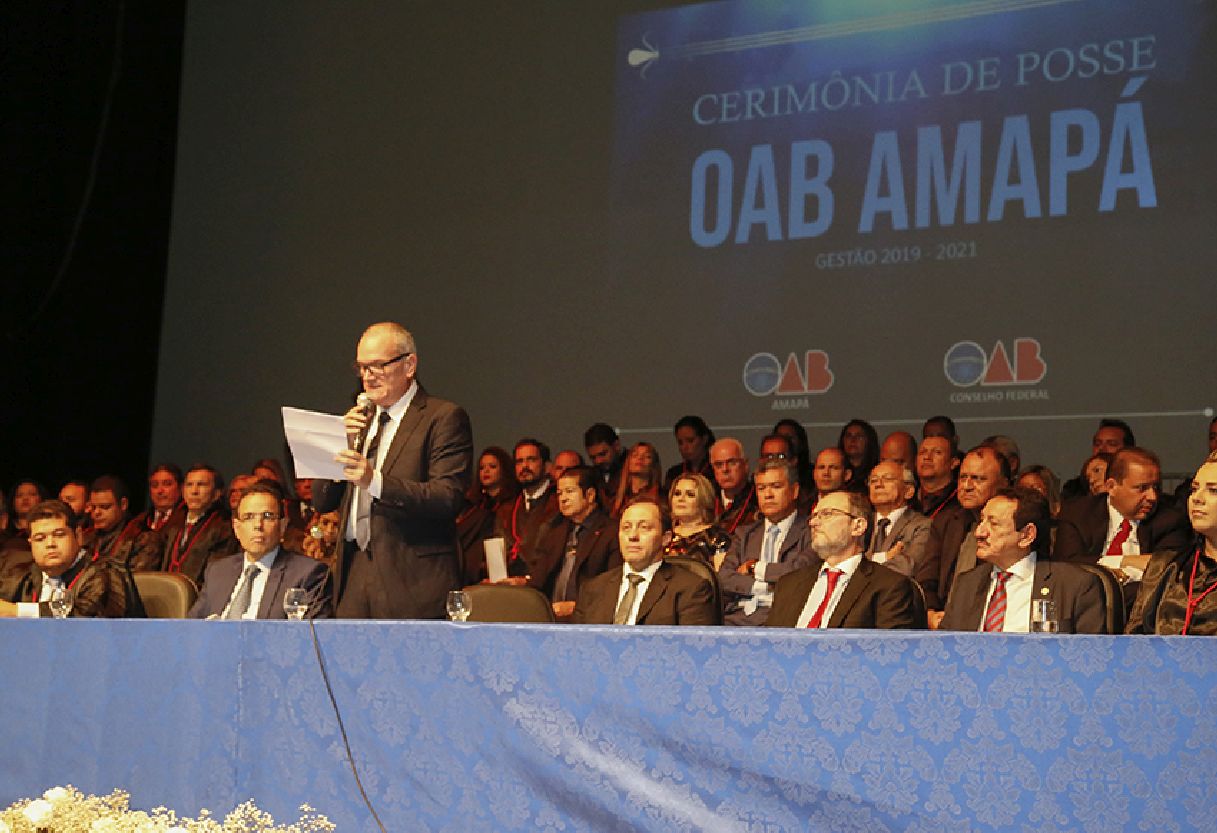 Vice-governador Jaime Nunes desejou à nova diretoria da OAB/AP sensibilidade, discernimento, firmeza e sabedoria