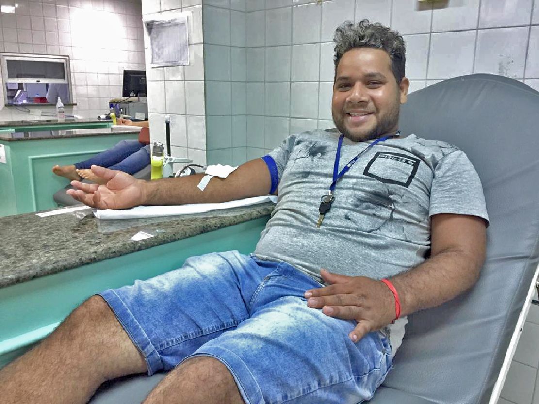 No primeiro dia, o Hemoap conseguiu 52 bolsas; no segundo dia, foram 14 bolsas