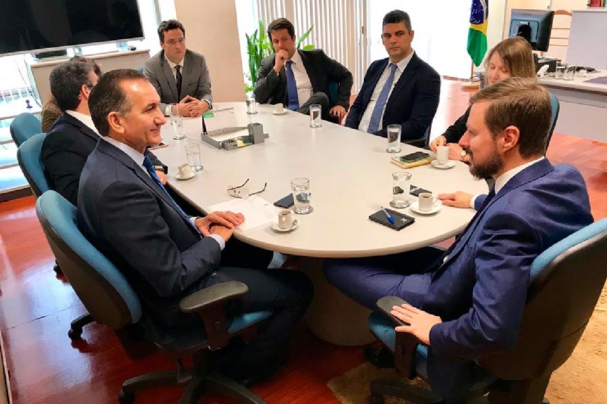 Governador Waldez também tratou do processo de transposição com o secretário de Gestão e Desempenho de Pessoal do Ministério da Economia, Wagner Lenhart