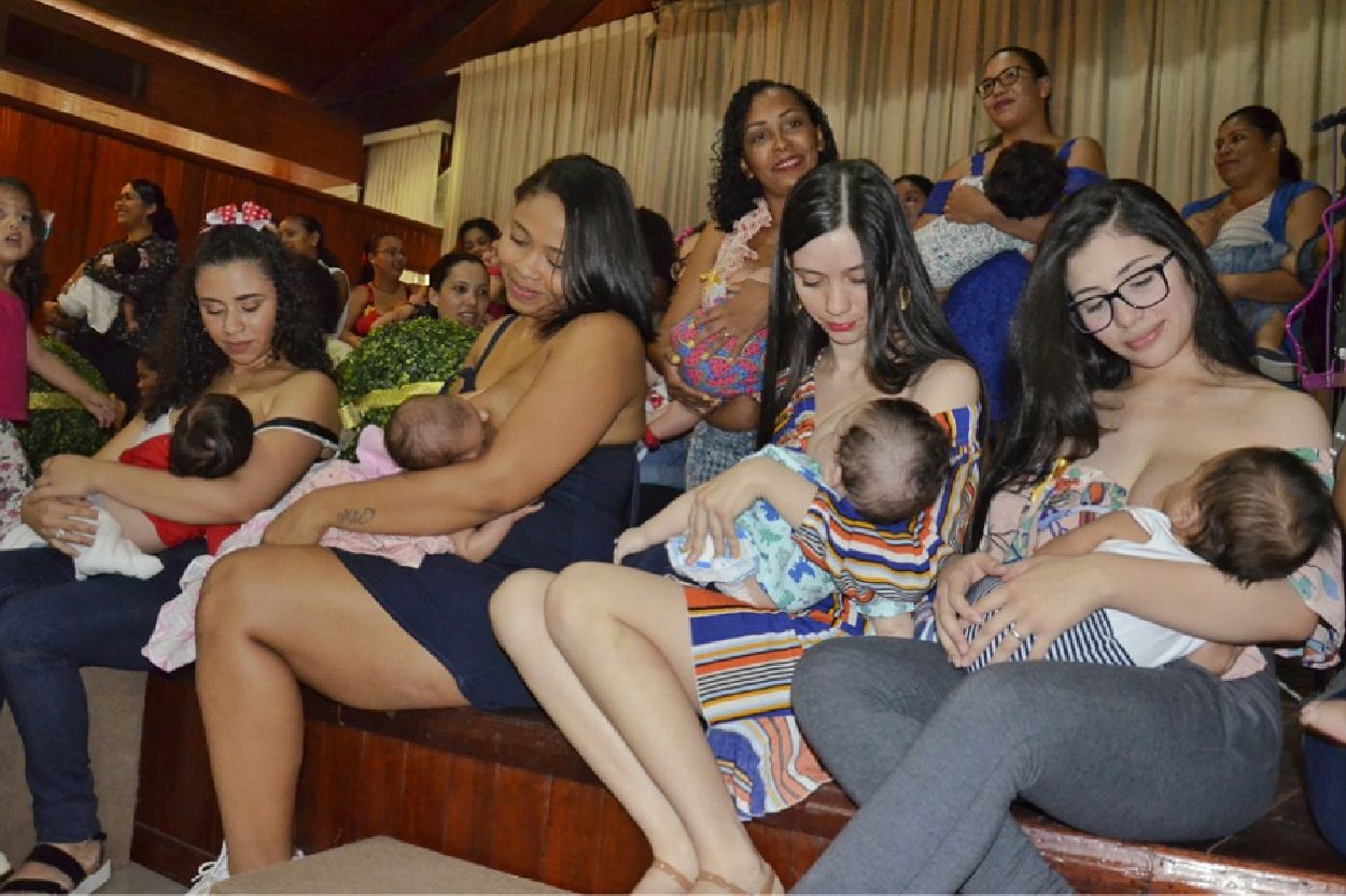 A semana tem como tema a capacitação dos pais para permitir a amamentação, agora, e no futuro, enfatizando a importância do envolvimento de todos os familiares próximos no apoio e suporte à mãe