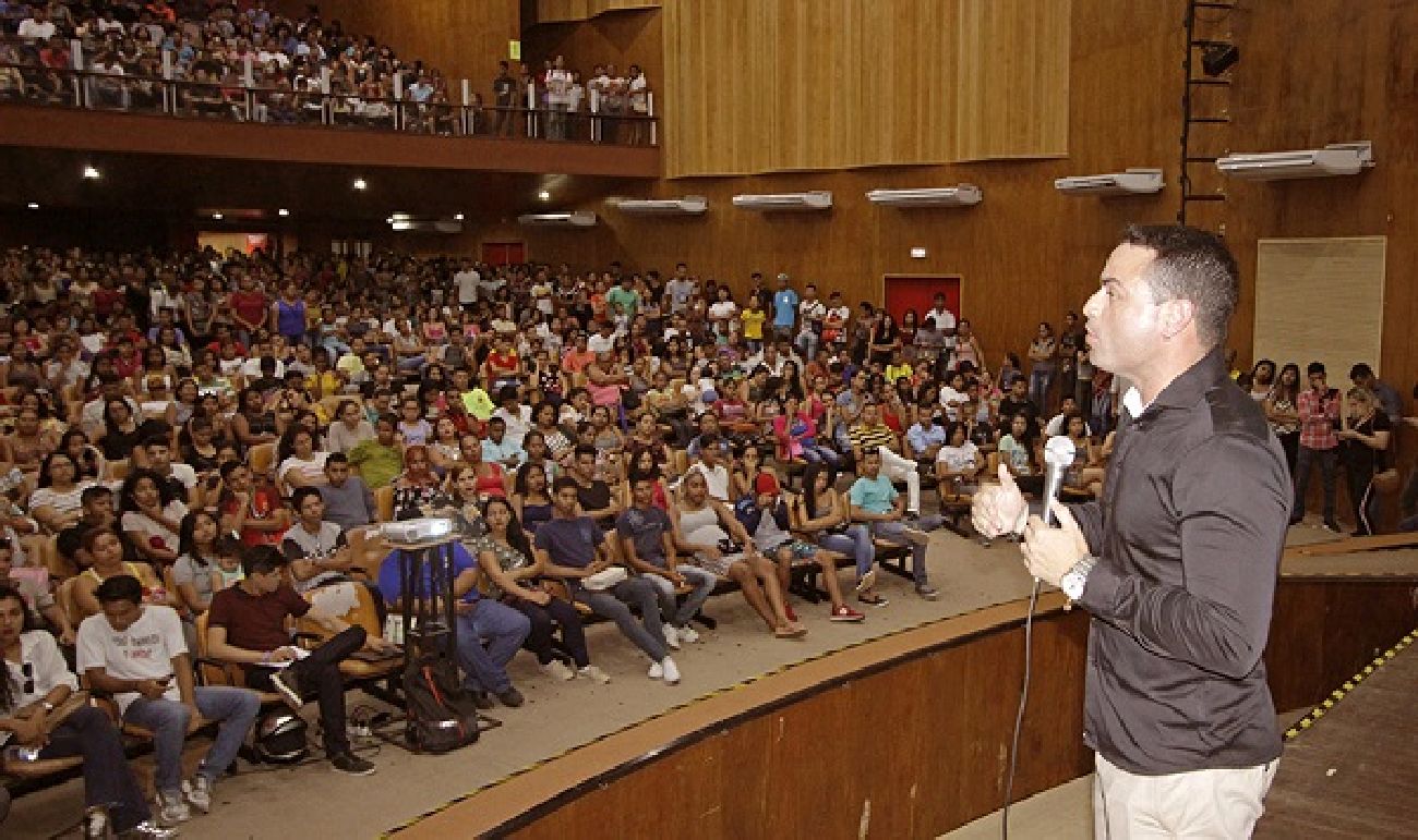Programação de encerramento vai reunir estudantes atendidos pela campanha no Teatro das Bacabeiras