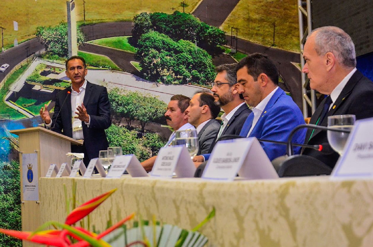 Governador afirmou que mudanças na navegabilidade vão impactar positivamente no desenvolvimento econômico do Estado