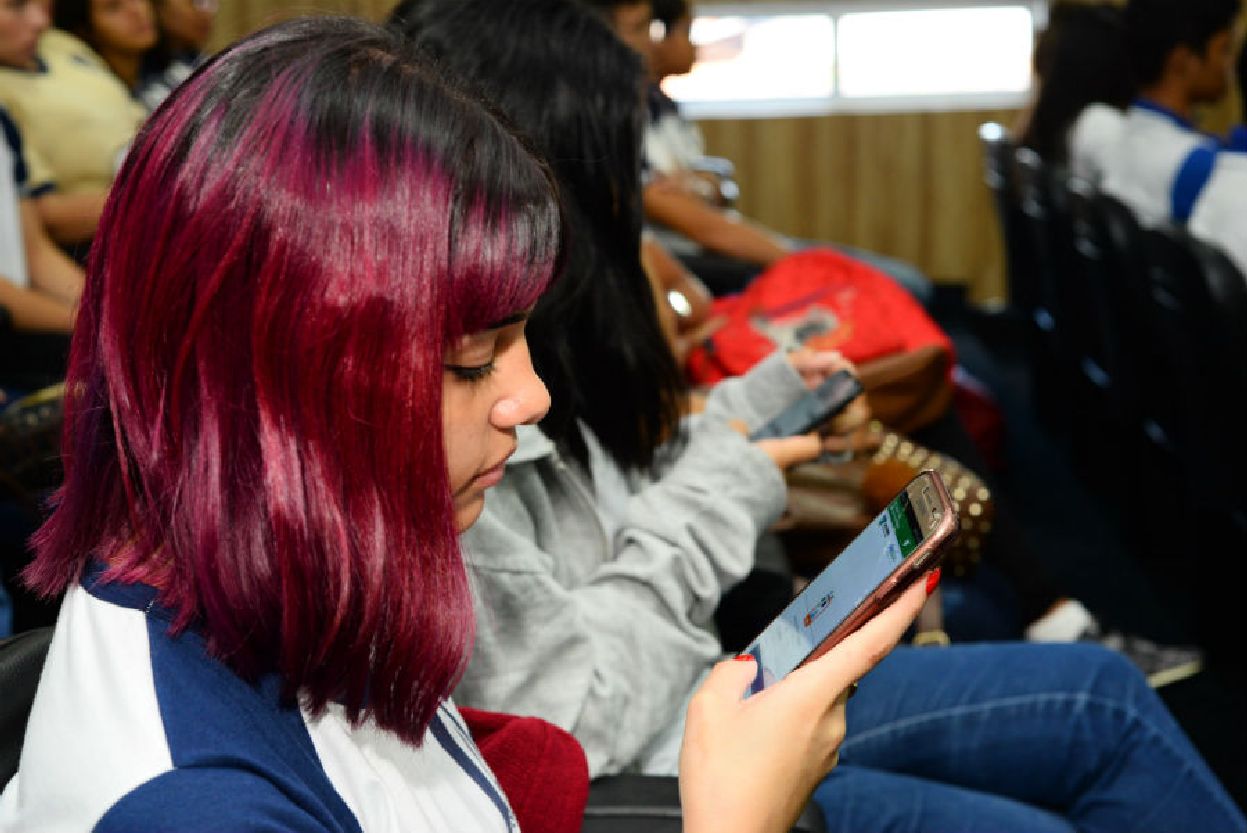 Lançamento aconteceu no Centro de Educação Profissional Walkíria Lima