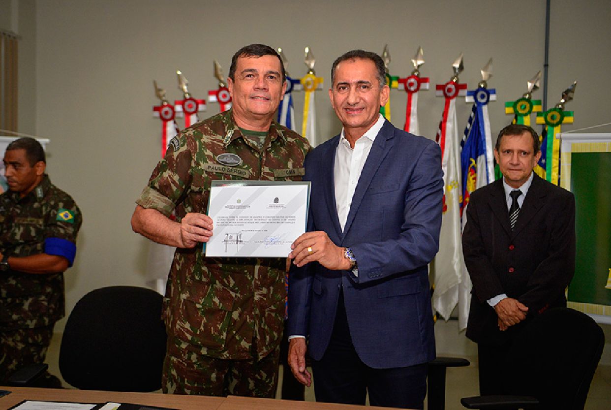 Comandante Militar do Norte, general Paulo Sérgio Nogueira , e governador Waldez Góes assinaram acordo de cooperação para escola de gestão compartilhada militar em Oiapoque