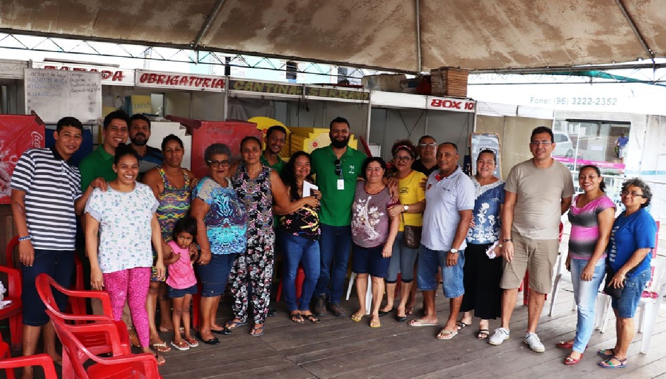 Vinte e três empreendedores da Associação dos Amigos do Mercado Central participaram da palestra