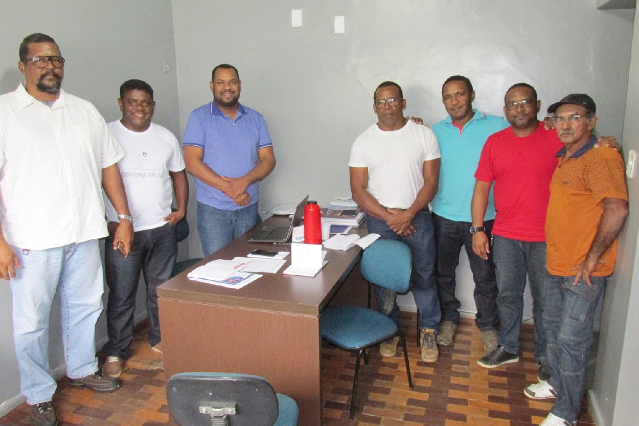 Representantes da Seafro, Sesa e líderes comunitários participaram de uma reunião para definir detalhes da ação
