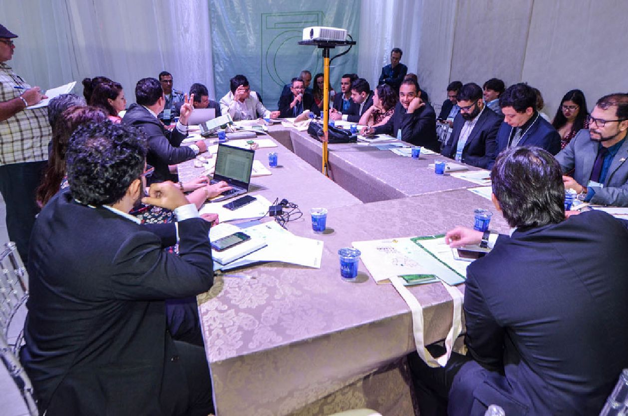 Os secretários e técnicos também trataram do REDD+, entre outros projetos e programas de conservação do meio ambiente e compensação financeira