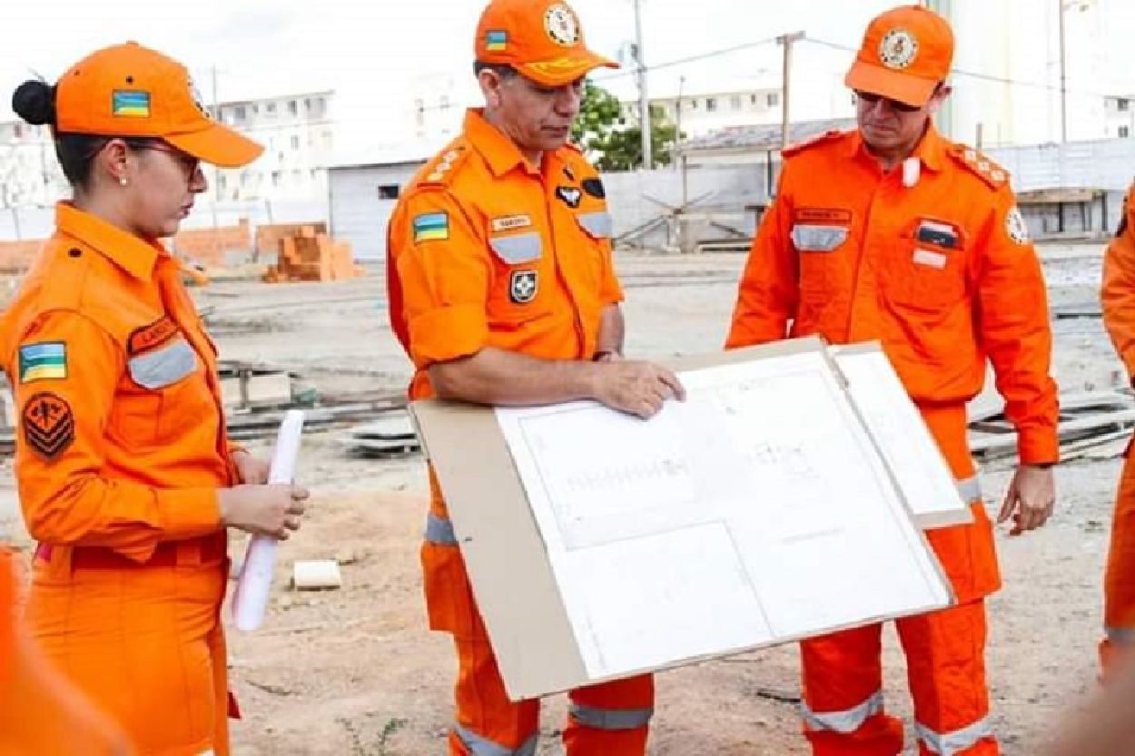Corpo de Bombeiros vistoria imóveis comerciais, certificando que o projeto de segurança da construção está de acordo com a legislação