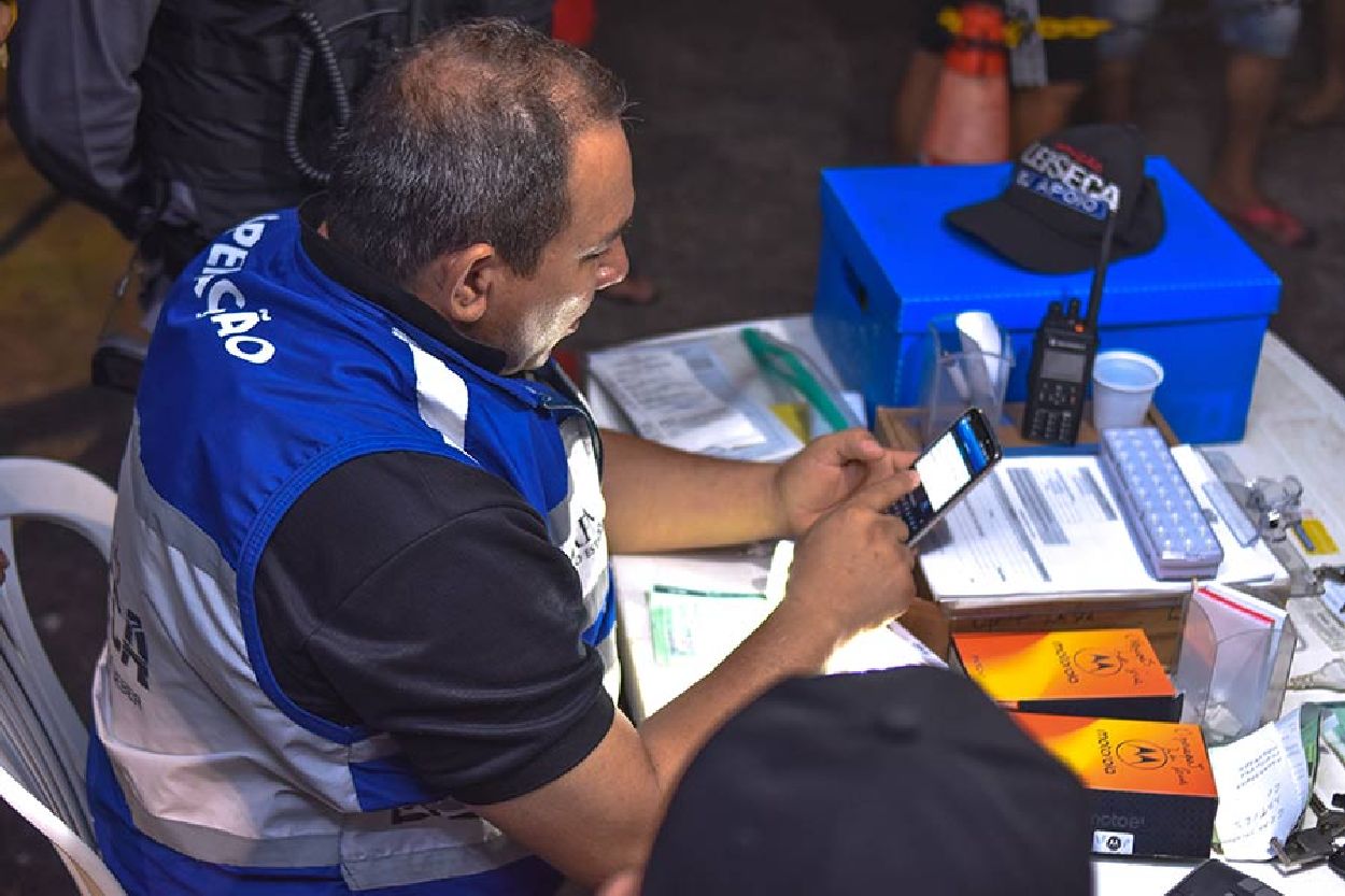 Agentes utilizaram talonário eletrônico nas operações