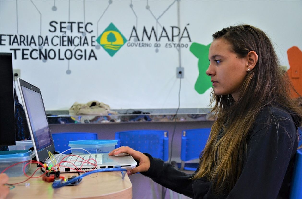 Curso é voltado a alunos regularmente matriculados na rede pública de ensino, com idades entre 11 e 16 anos