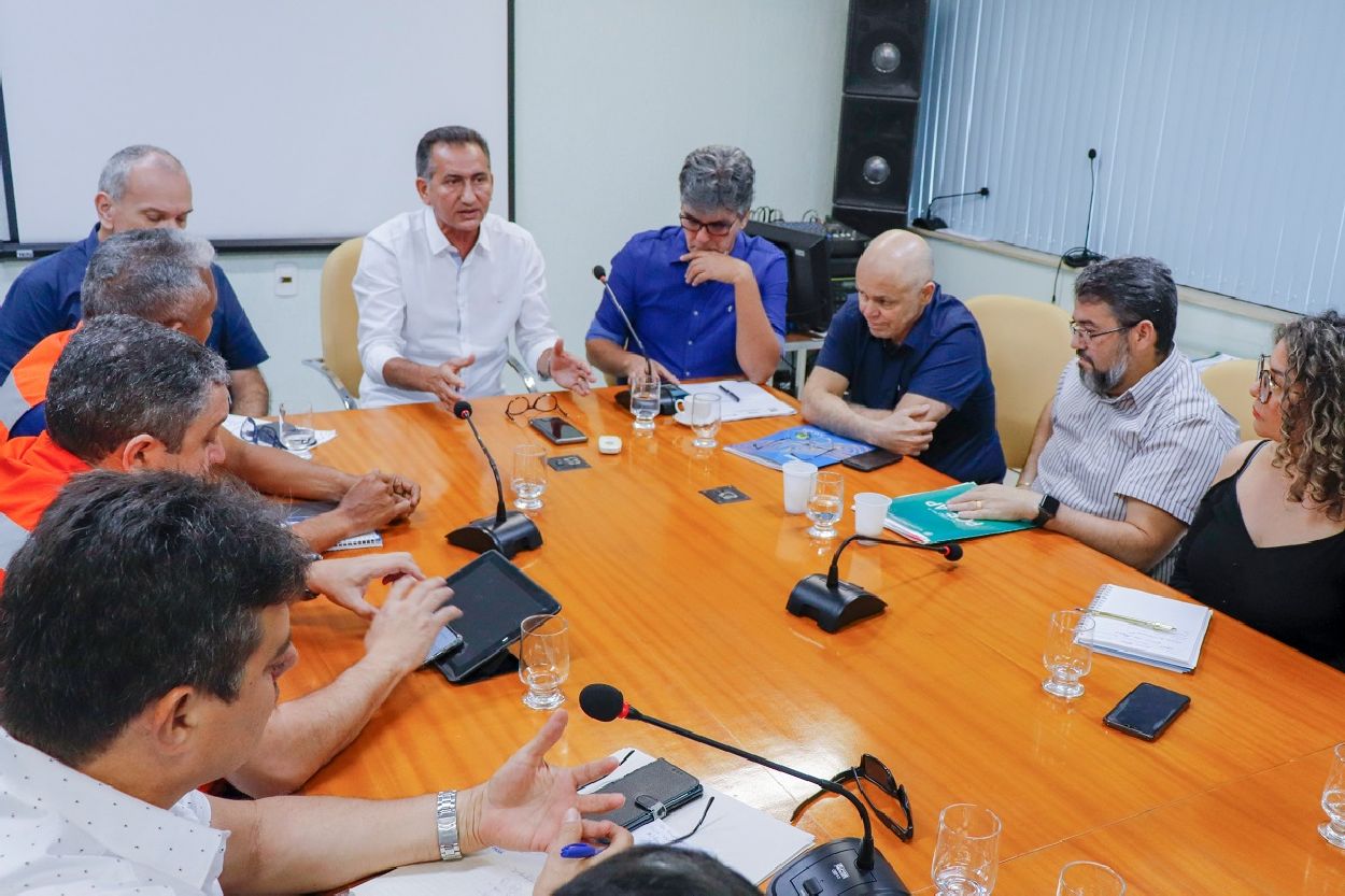 Unidade operacional do governo vai coordenar ações, assistência hospitalar e comunicação oficial.