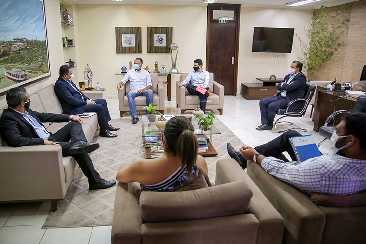 Durante a reunião, Góes também tratou sobre temas ligados à sustentabilidade como Tesouro Verde e créditos ambientais.