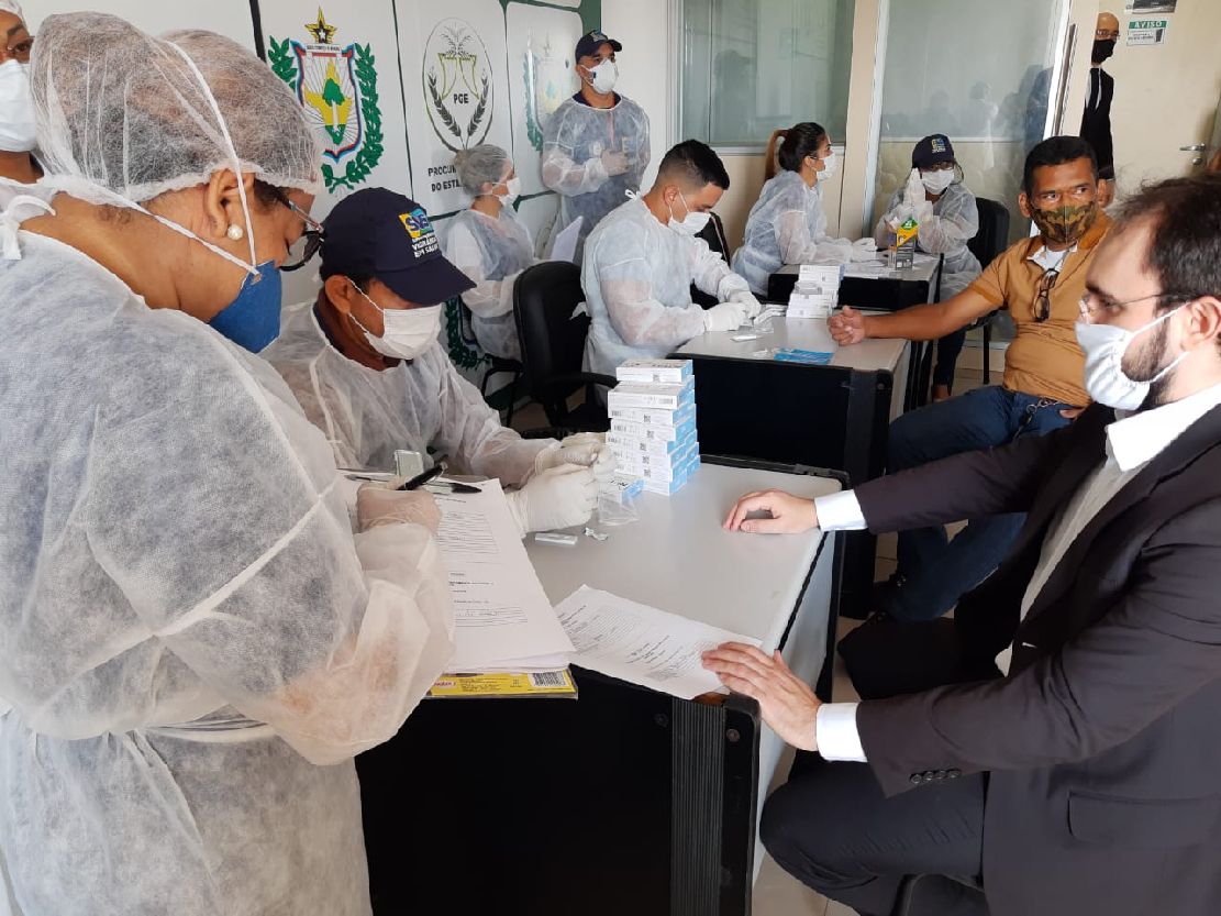 Testagem de covid em servidores da PGE