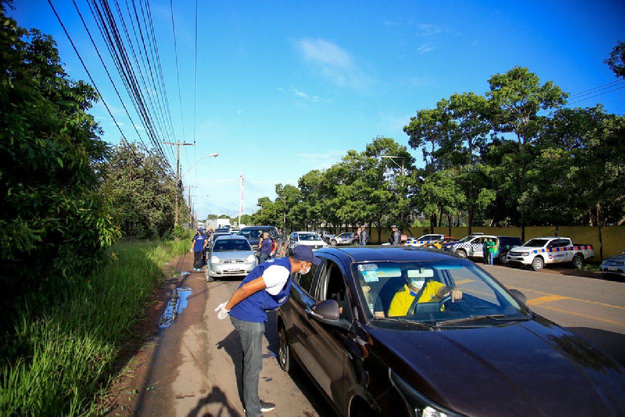 Nesse primeiro dia de operações, 5.129 pessoas foram abordadas, em 3.011 veículos.