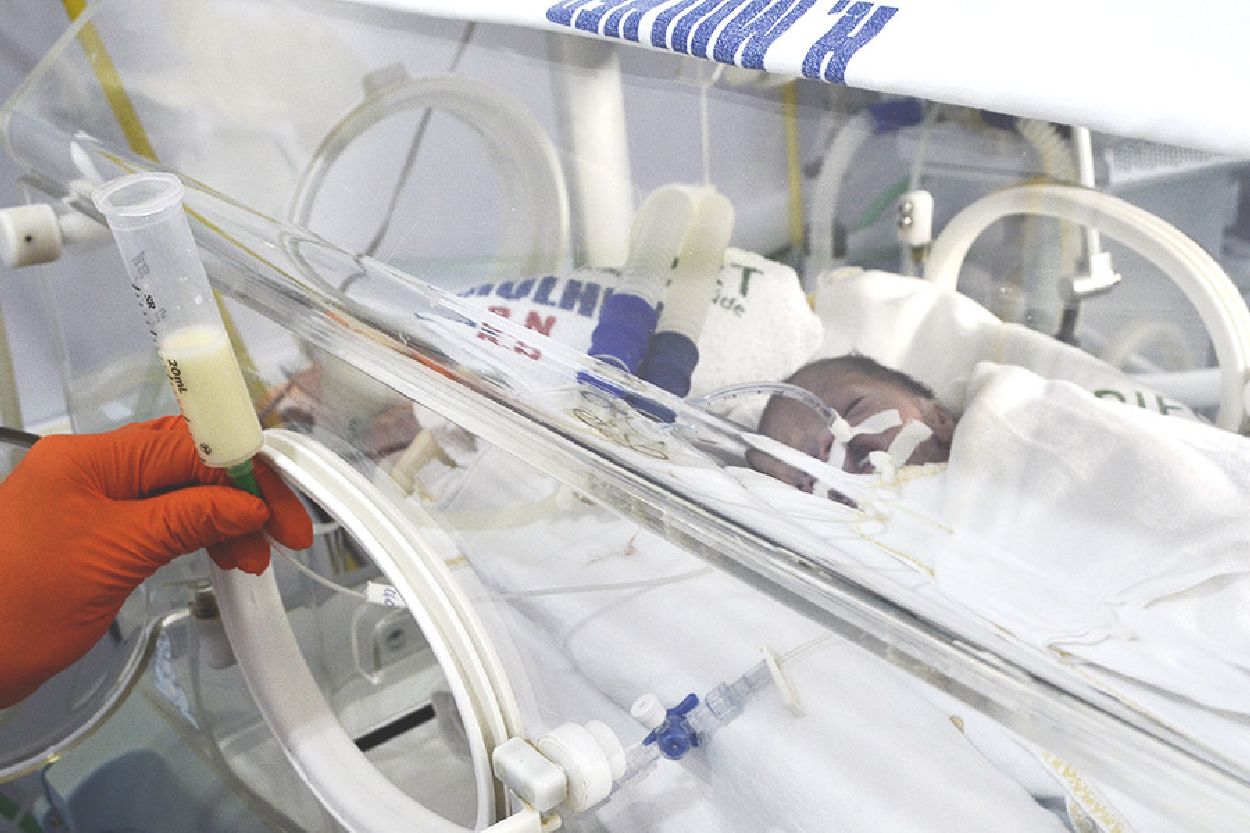 Leite das doadoras salva vidas dos bebês internados na Unidade de Terapia Intensiva Neonatal (UTINeo)