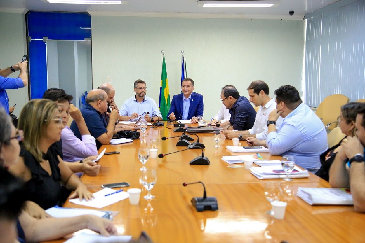 Encontro aconteceu no Palácio do Setentrião e reuniu gestores estaduais e municipais.