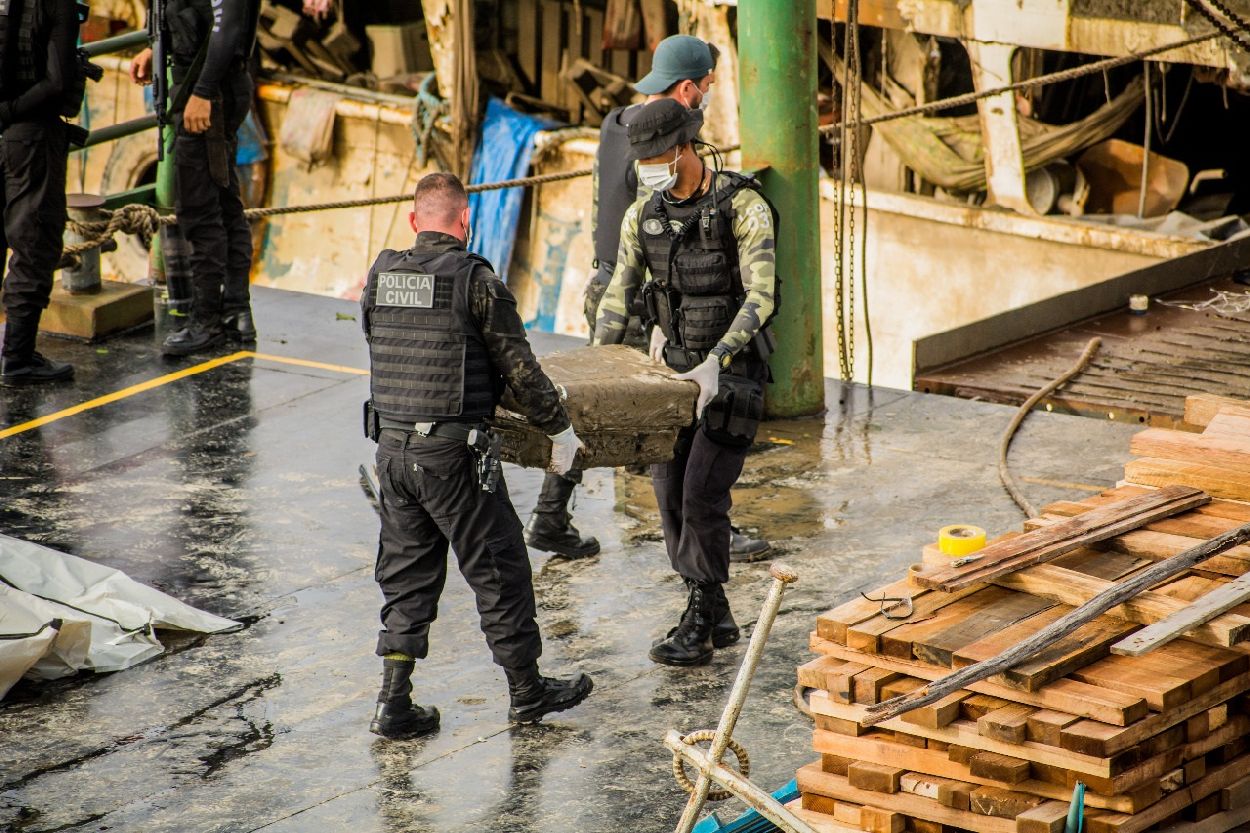 Materiais já estão na sede do 5º Grupamento Bombeiro Militar, em Santana.