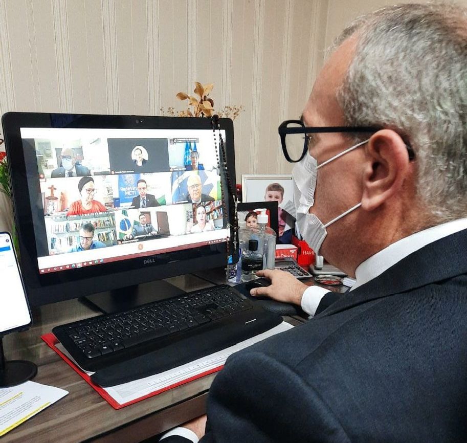 Nunes destacou que o Amapá está cumprindo com o Plano Estadual de Vacinação e ocupa o 13º lugar no ranking de aplicação das vacinas.