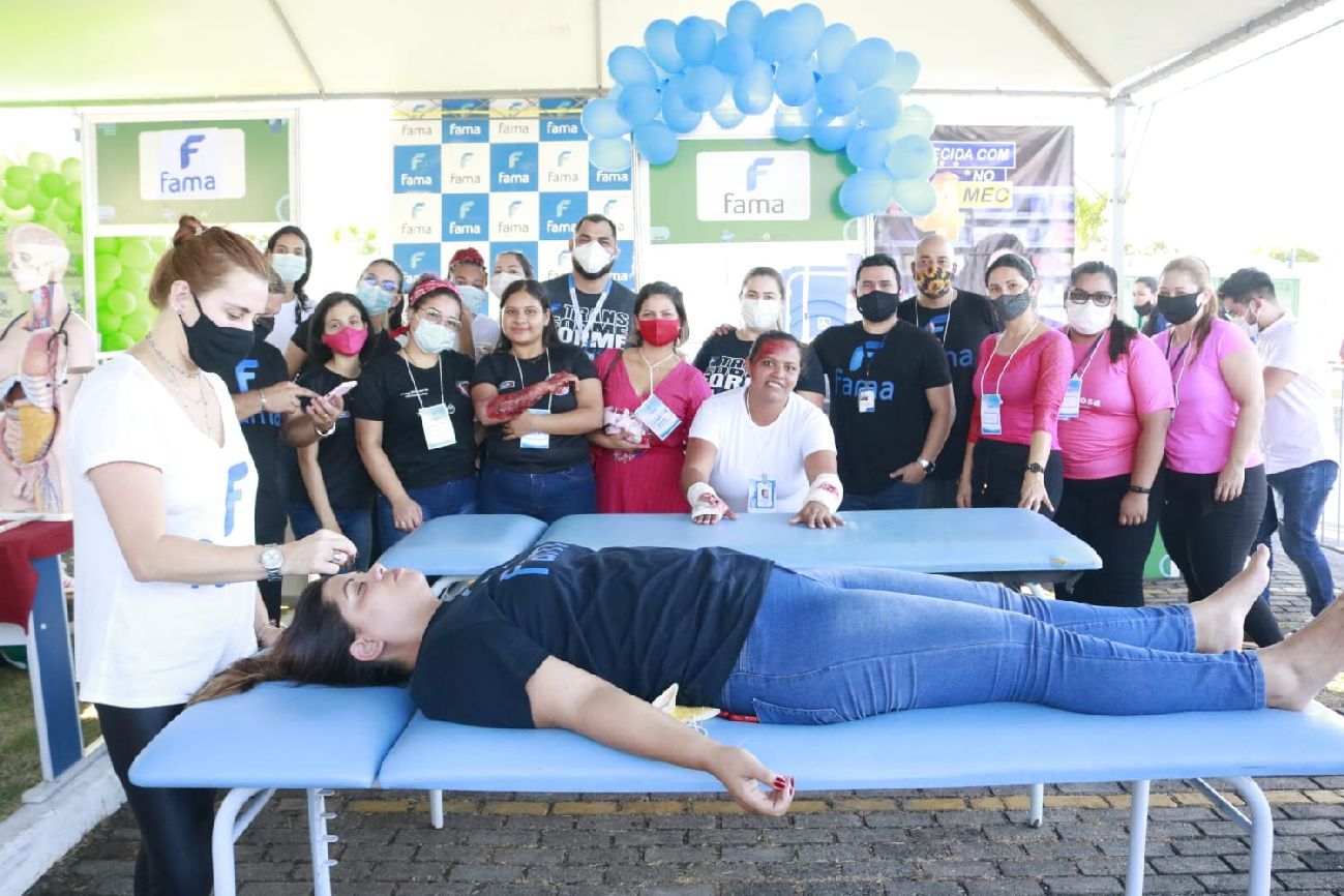 Feira de Profissões aconteceu durante o Aulão Show da Central do Enem.