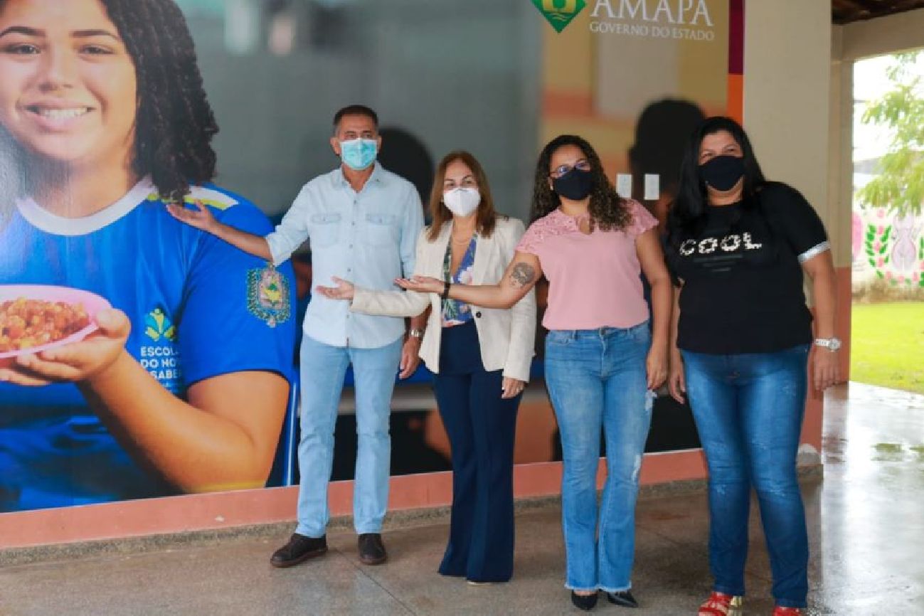 Governador entrega novos espaços da escola Augusto Antunes.