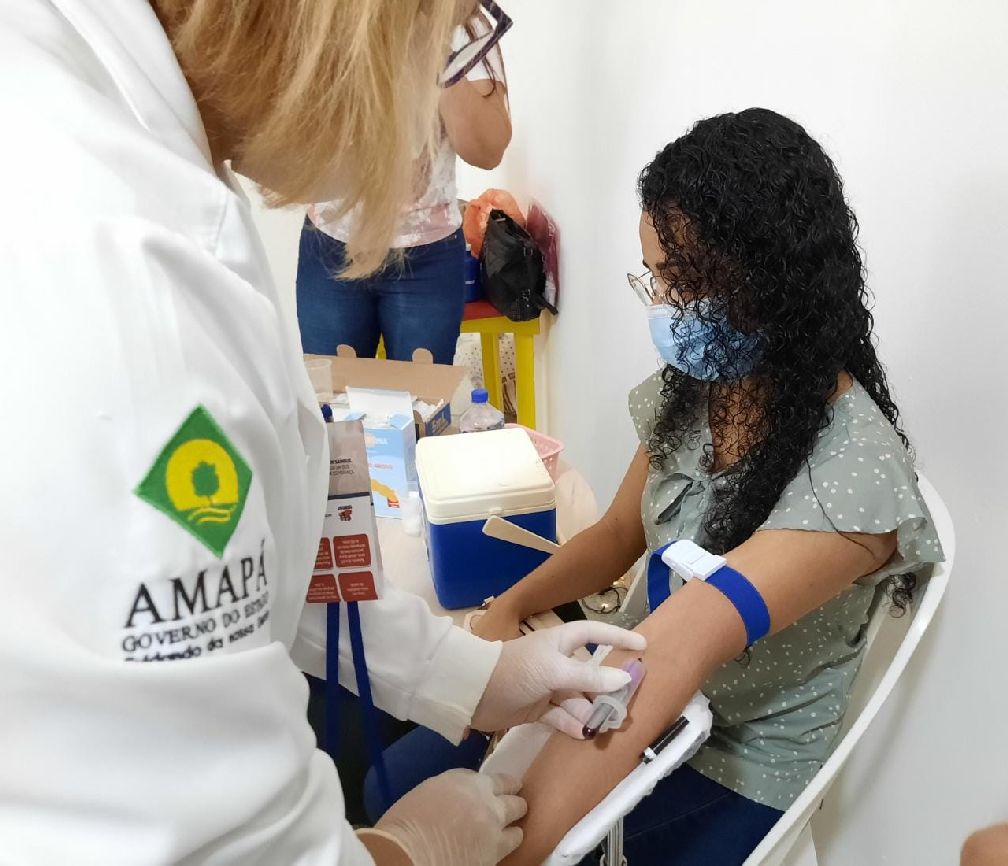 O cadastro no banco de doadores de medula óssea é feito na recepção da unidade e as doações de sangue podem ser realizadas por comparecimento espontâneo.