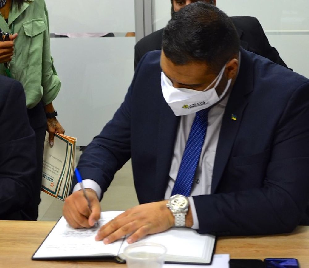 secretário Juan Mendes é empossado