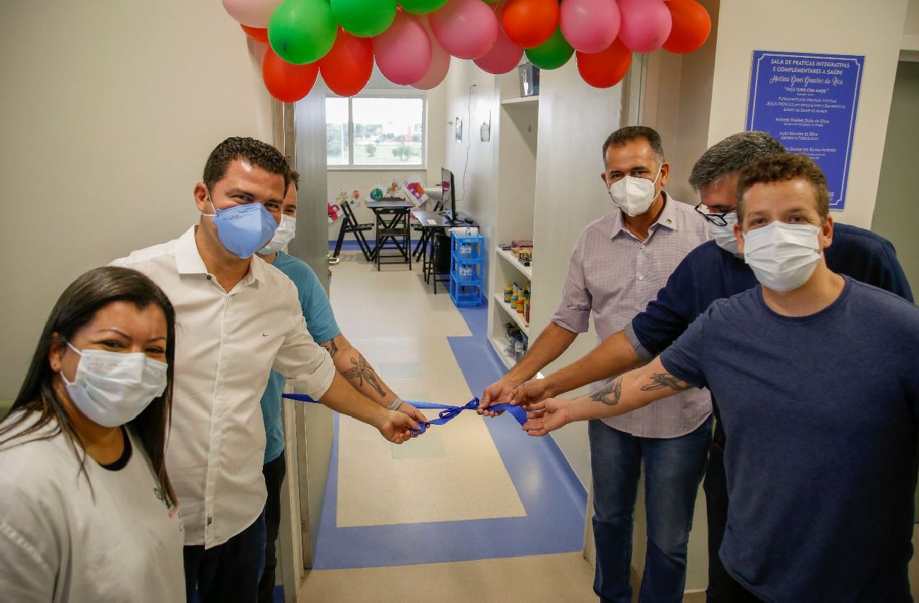 Inauguração da Sala de Práticas Integrativas e Complementares à Saúde no HU