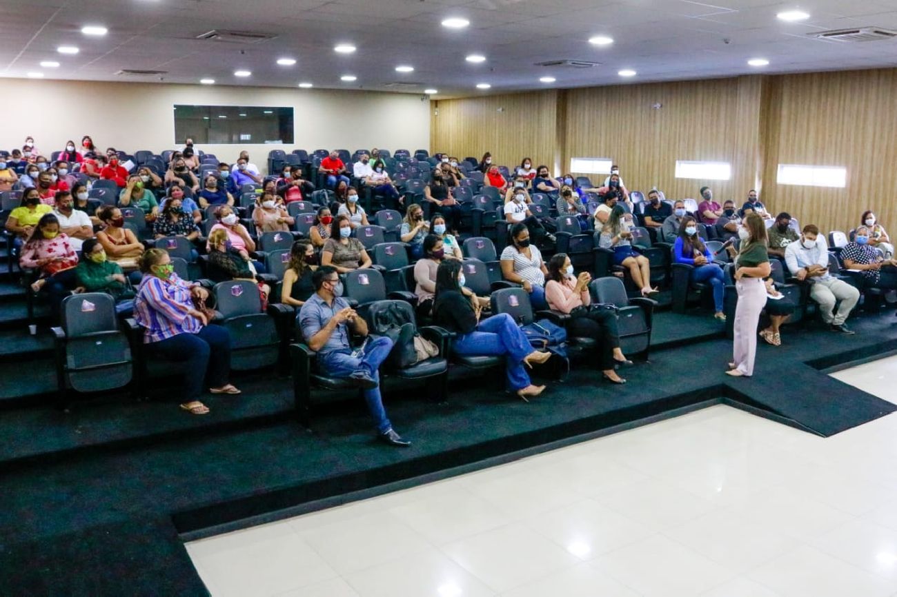 professores e pedagogos aprovados na última convocação do Processo Seletivo Especial de 2020, foram recepcionados pela equipe gestora da Secretaria de Estado da Educação