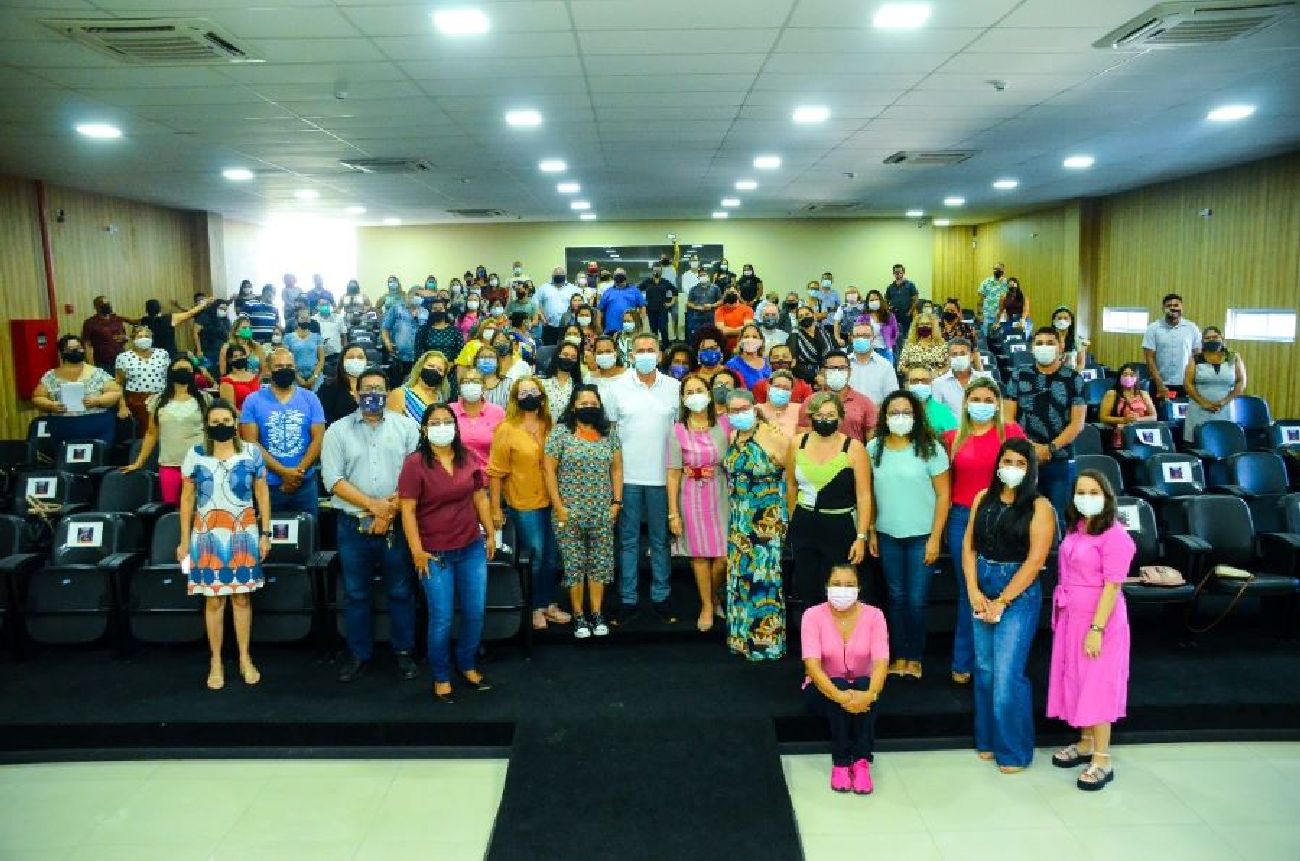Reunião com gestores escolares de Macapá e Santana ocorreu no auditório do CEP de Música Walkíria Lima