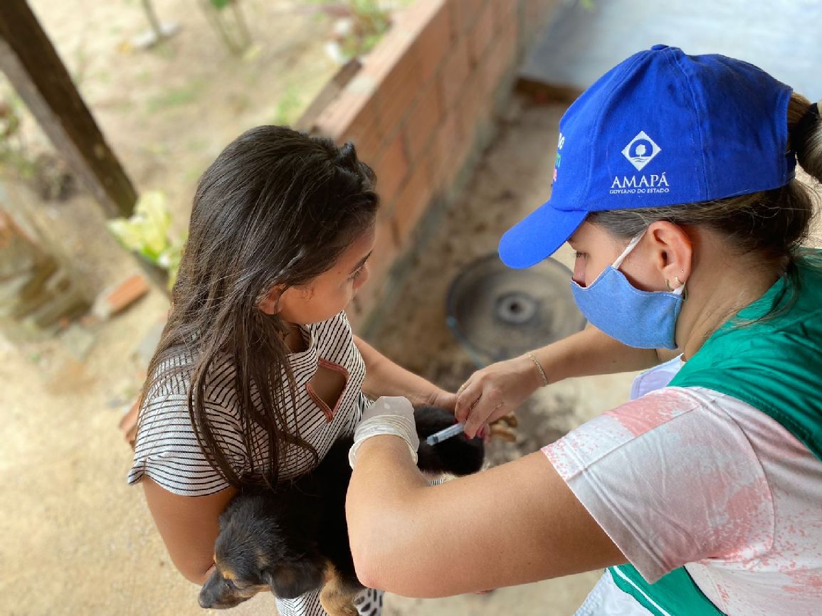 Servidores do Estado estão realizando vacina de casa em casa em Mazagão.
