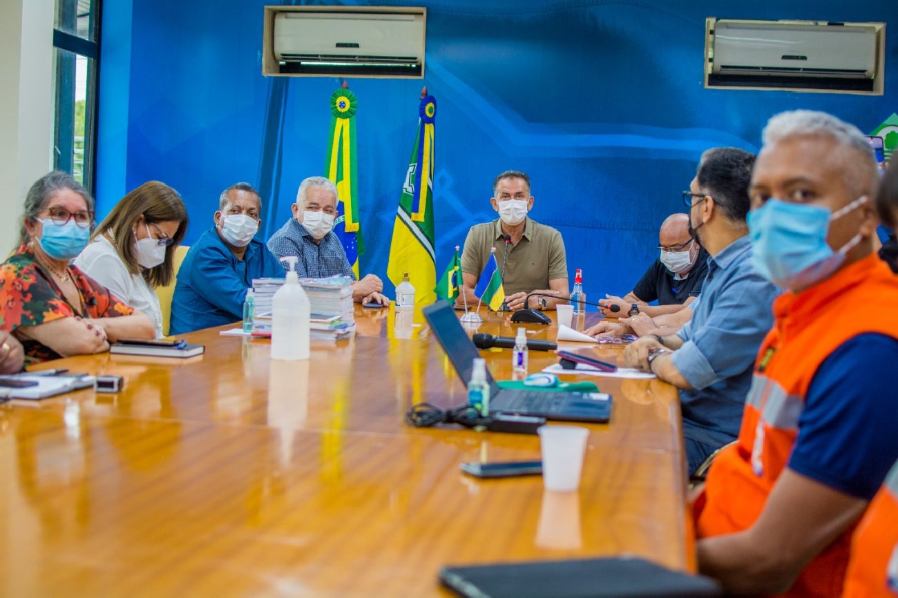 Com baixo risco para covid-19 no Amapá, foi possível estender o horário de algumas atividades.