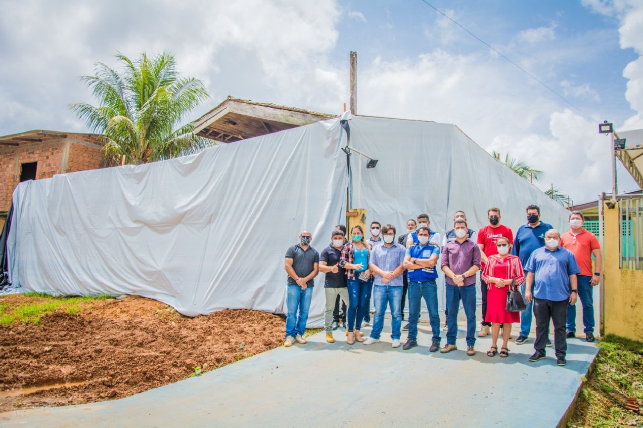 Secretários visitam local onde será construída a UTI
