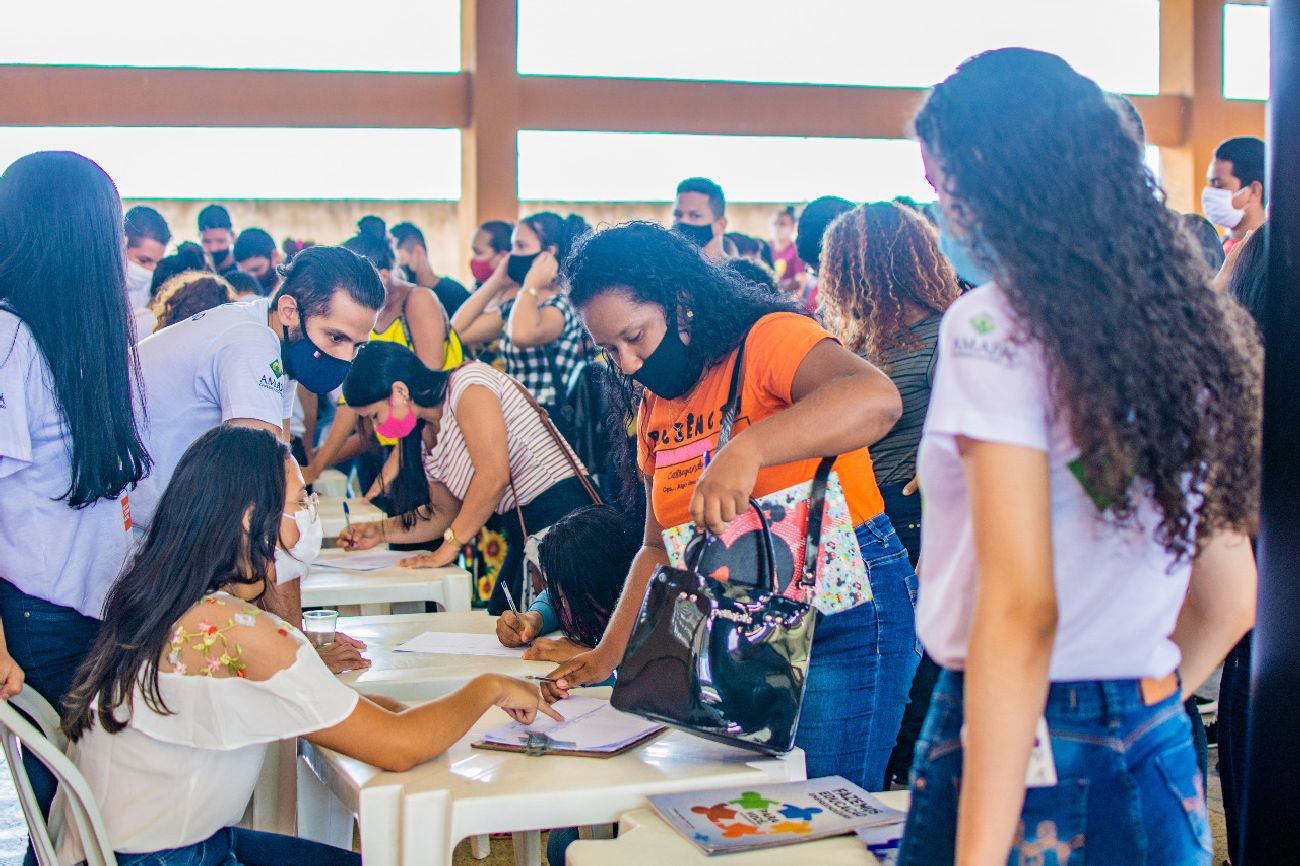Serão ofertadas 25 mil vagas e 35 cursos livres e gratuitos para jovens de todo o Amapá. Com a adesão, a Sejuv passa a ser uma co-ligada da escola.