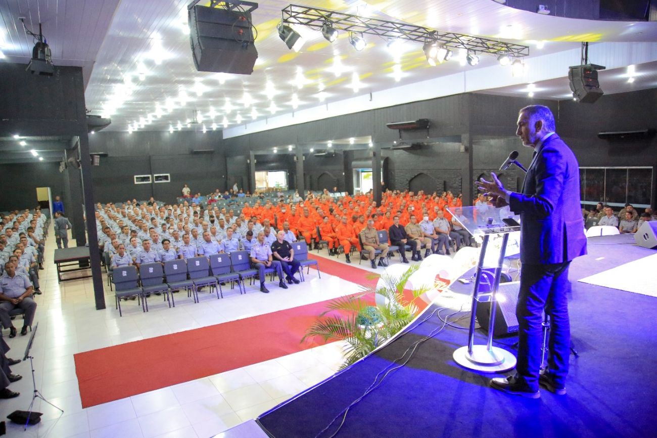 O Curso de Formação de Sargentos será ministrado para 217 policiais e 131 bombeiros.