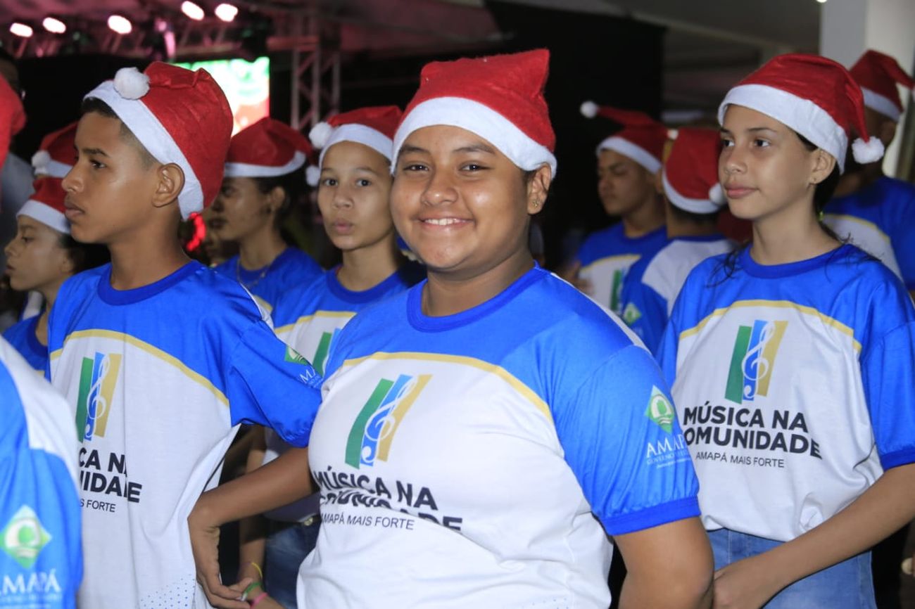 Para Eduarda Vitória, de 12 anos, o projeto ajuda a melhorar a autoestima e vencer a timidez.