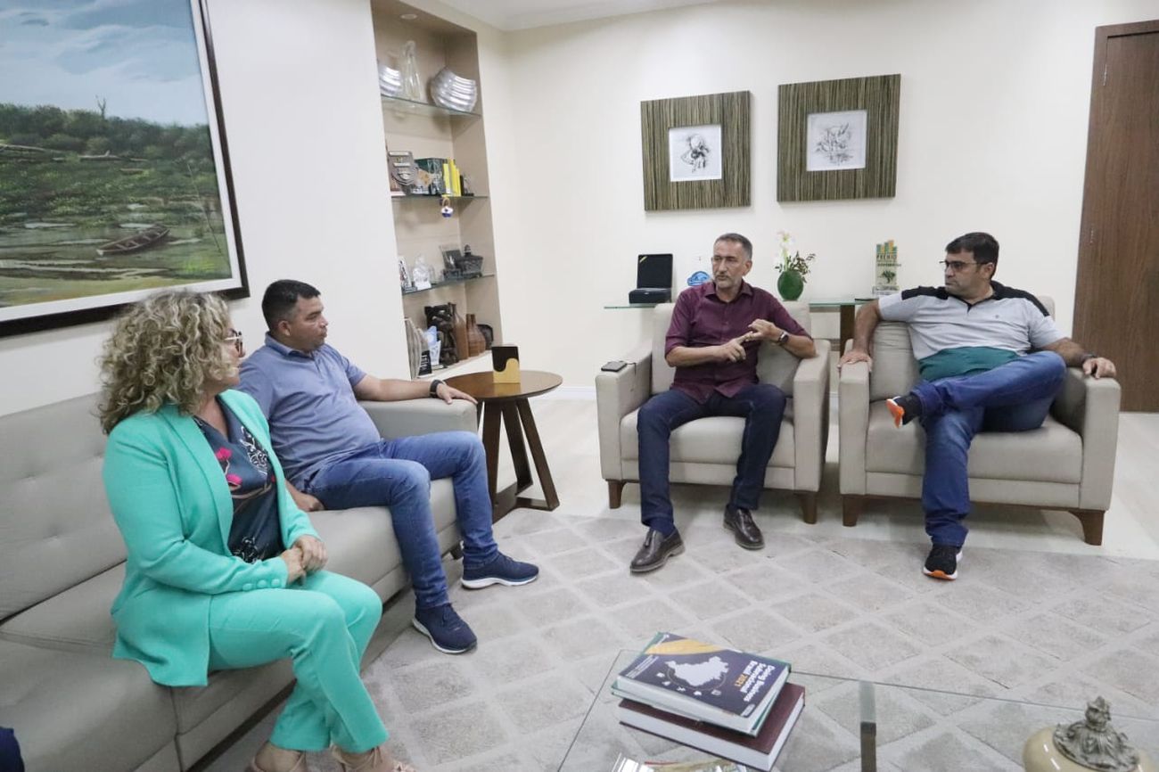 Encontro aconteceu nesta segunda, 18.