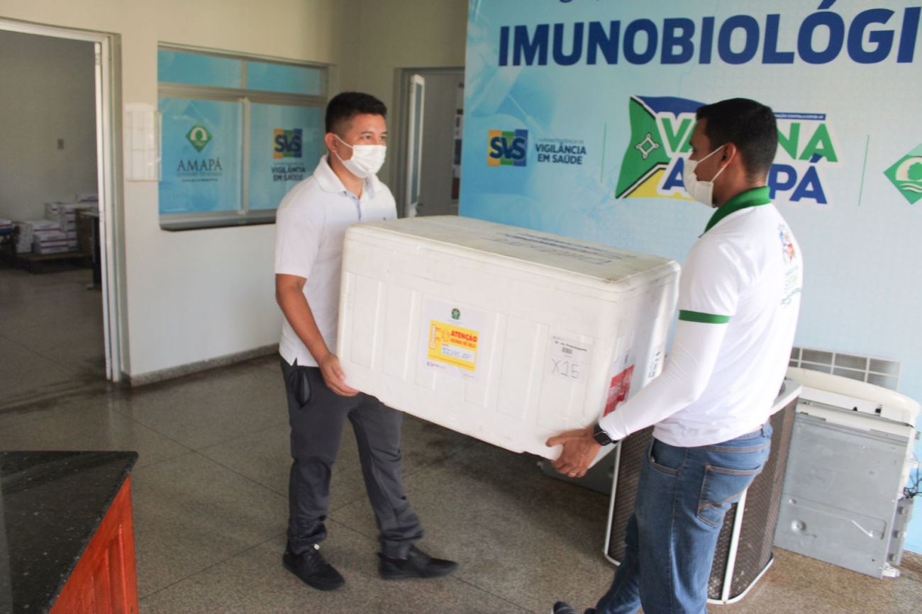 Inicialmente, a vacinação atende crianças de 6 a 11 meses de idade com comorbidade comprovada.