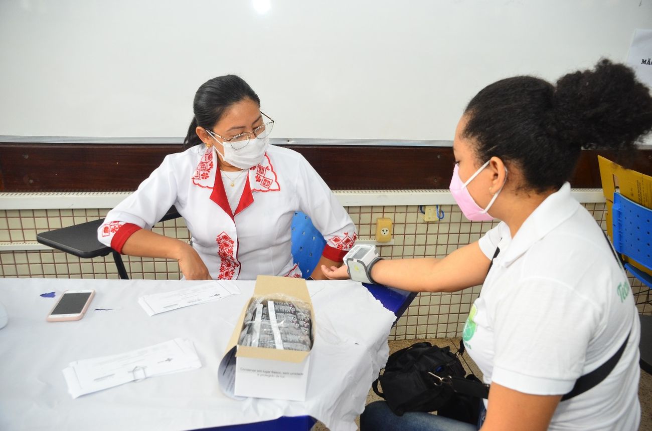 Atuaram na programação 53 profissionais da enfermagem, medicina, terapias integrativas e imunização.