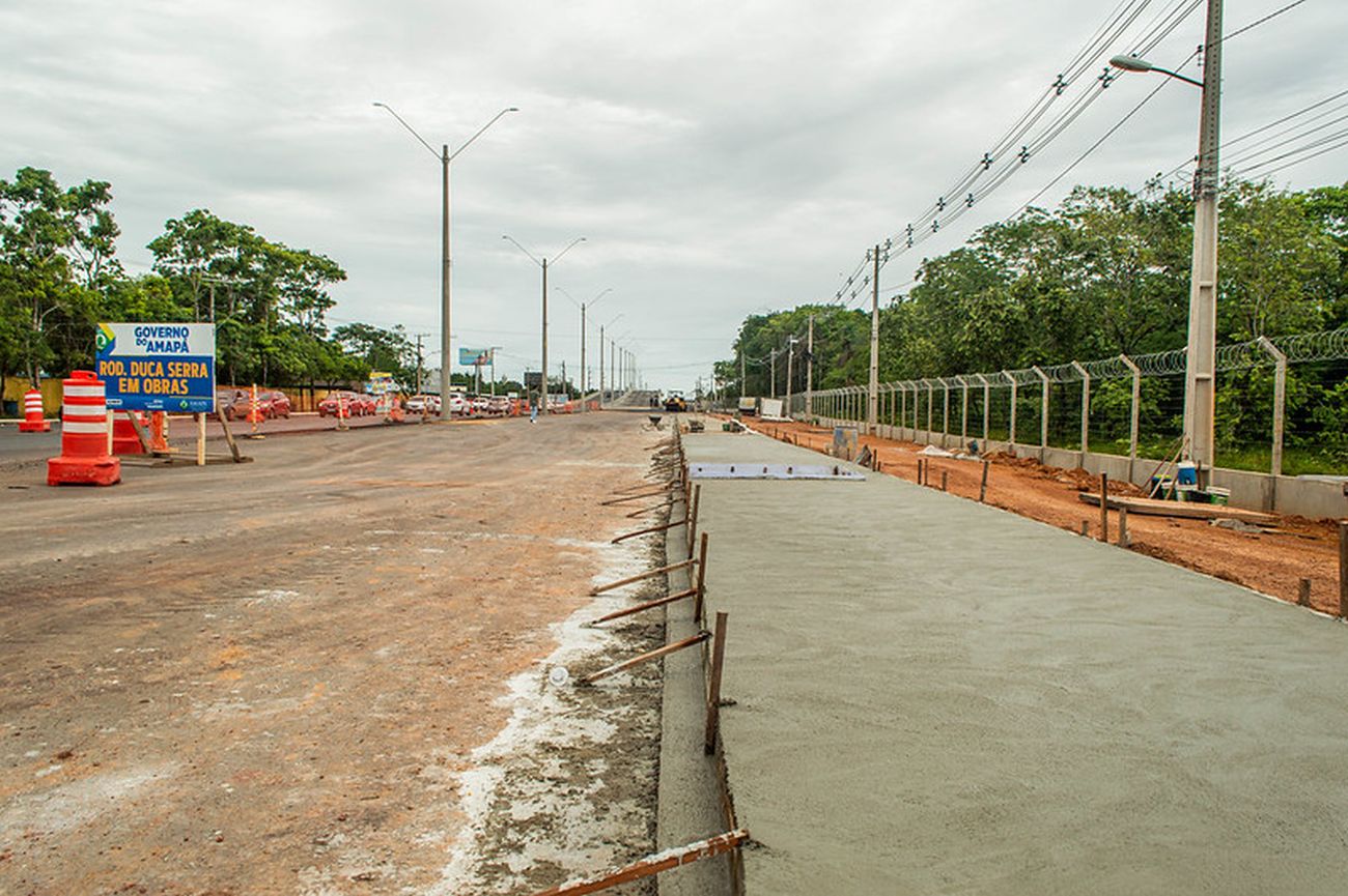 Para executar o acabamento do Viaduto da Integração, o Governo intensificou os serviços como novas frentes de trabalho.