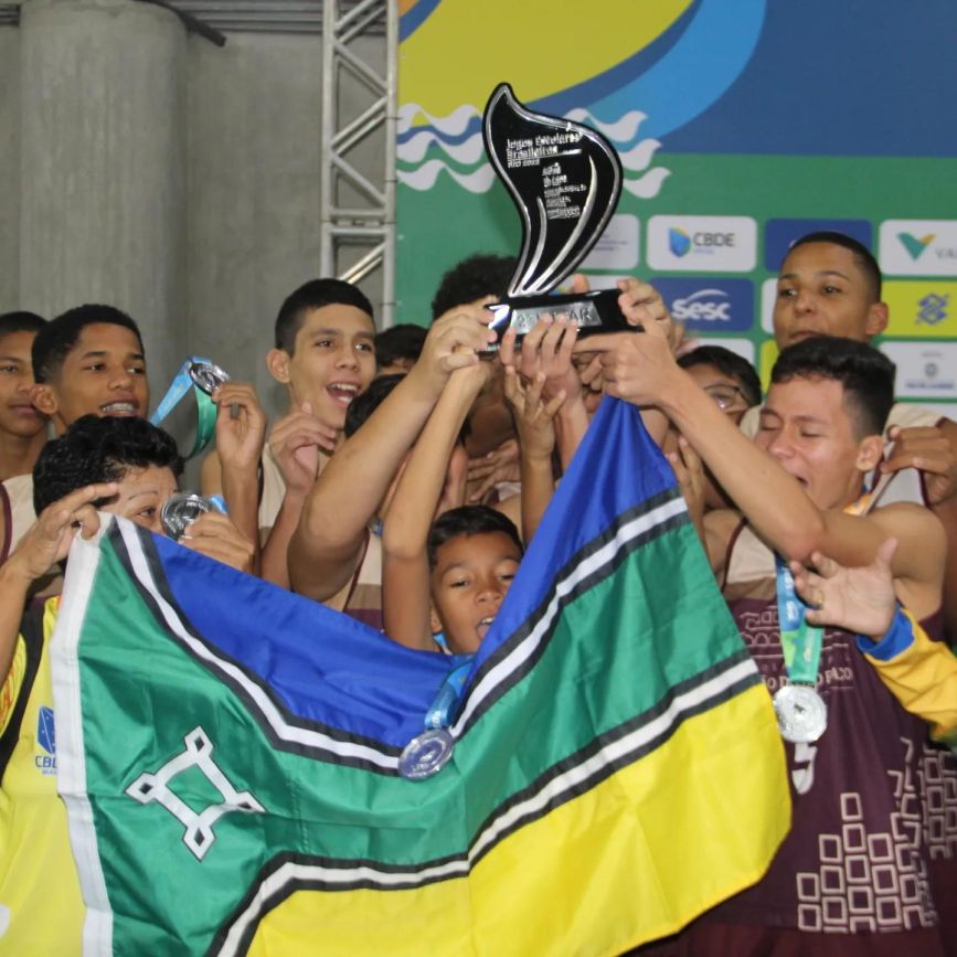 Equipe de basquete foi medalha de prata nos JEB’s