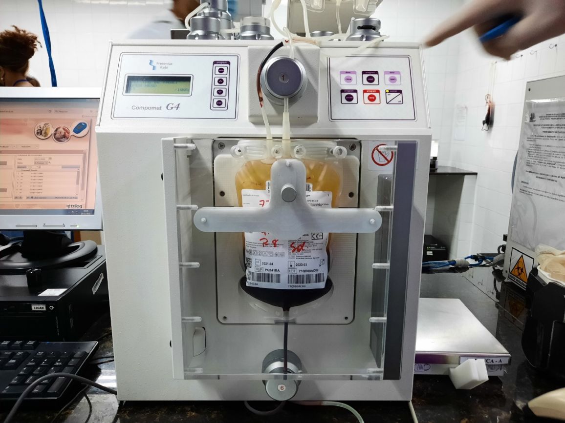 O tour é disponibilizado para grupos com interesse em conhecer o Hemoap e processo pelo qual o sangue passa até chegar aos hospitais.