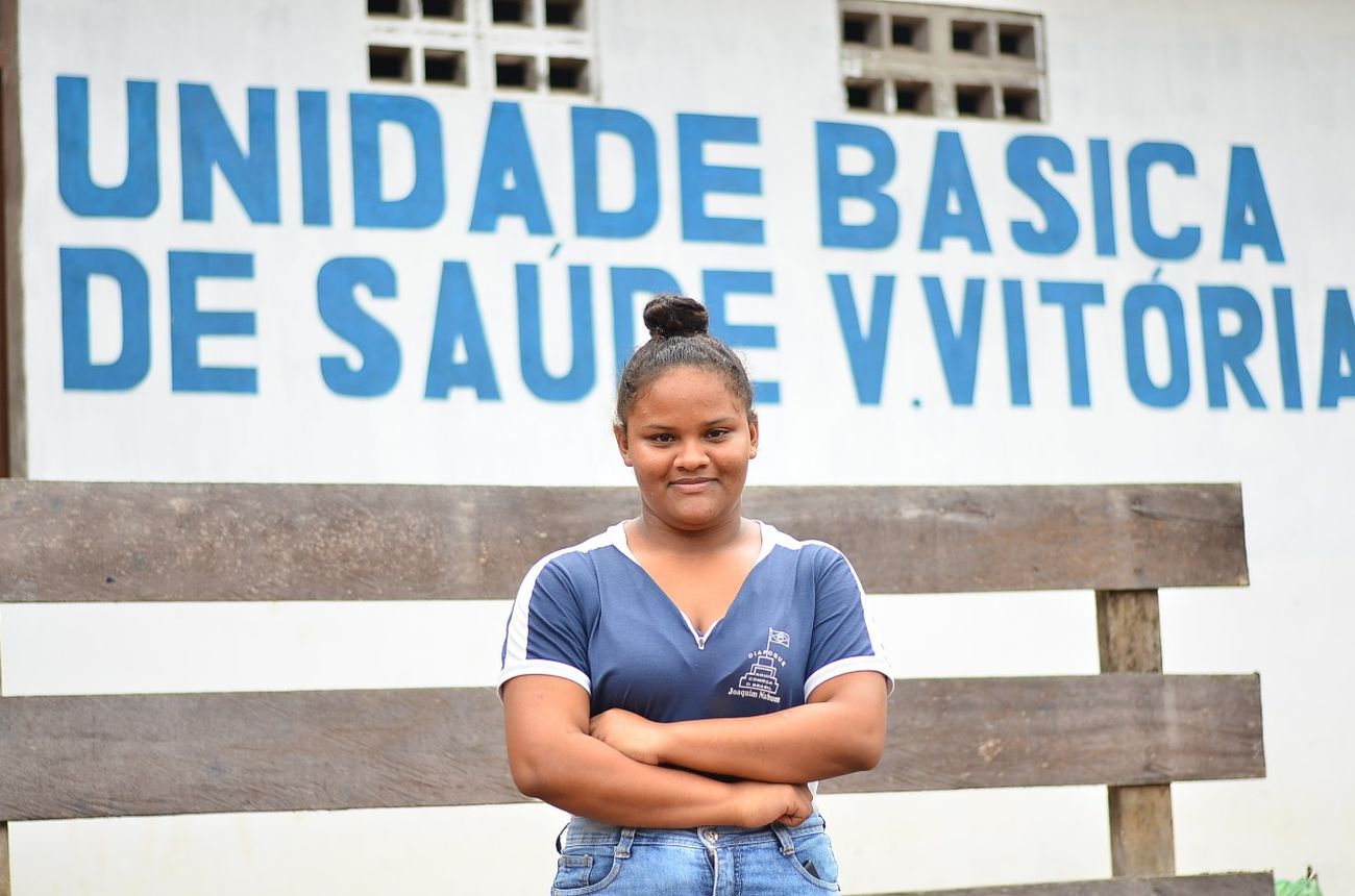 Estudante de 16 anos Marta Souza, que já possui 1 filho