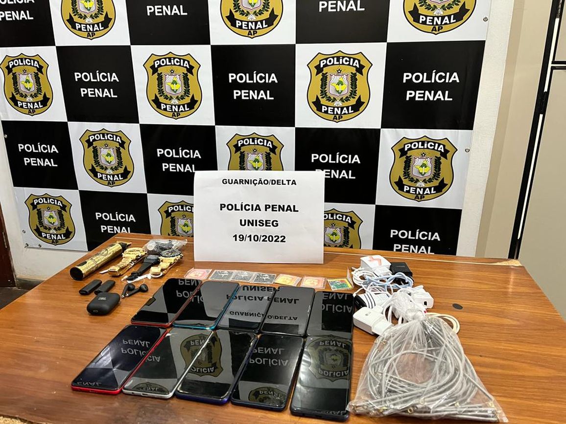 A apreensão ocorreu durante a manutenção do sistema hidrossanitário do cadeião.