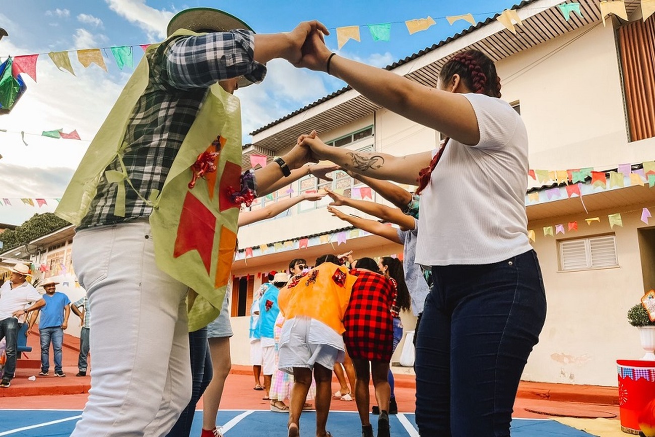 Pacientes e profissionais celebraram a tradicional festa junina