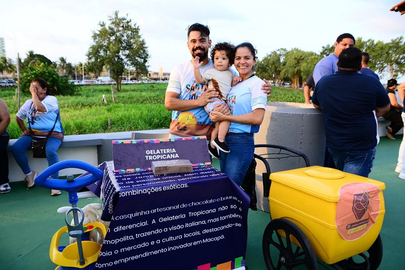 Famílias de empreendedores aproveitaram para comercializar itens como sorvete