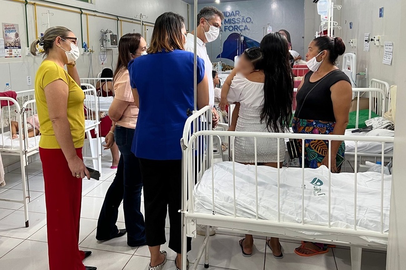 Governador Clécio Luís e secretária de Saúde, Silvana Vedovelli, acompanham a situação dentro do HCA