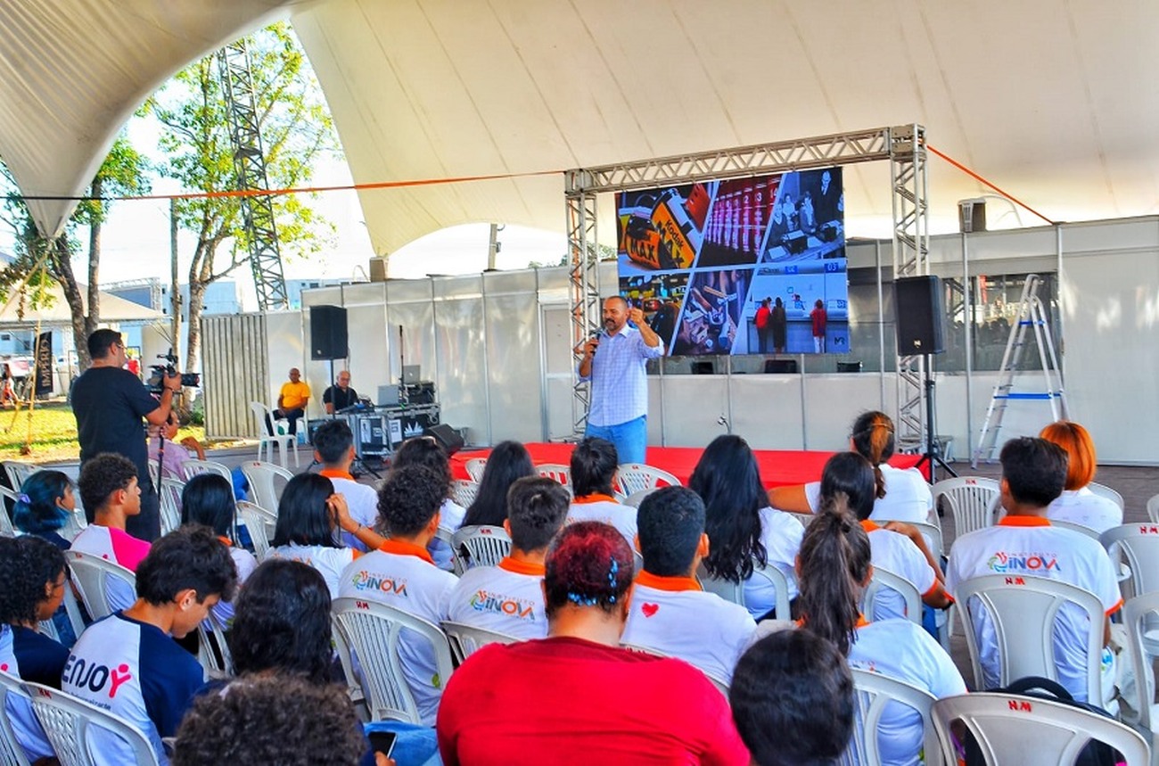 O encontro reuniu profissionais, acadêmicos e entusiastas do setor